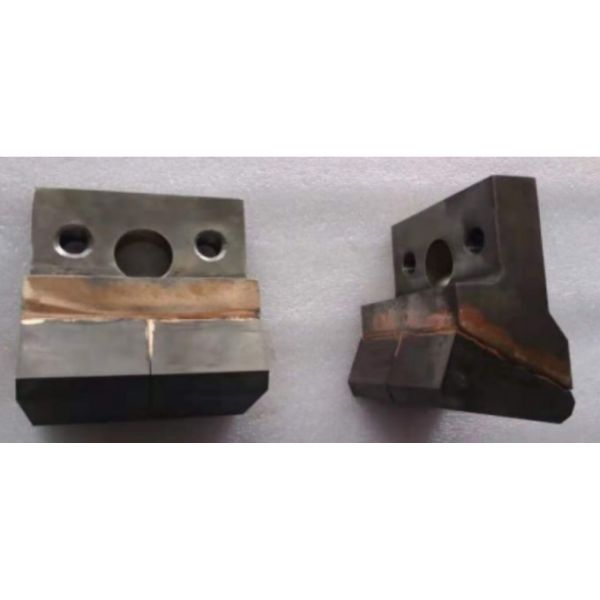ISO90001 63HRC / 700BHN Vacuum Brazing Tungsten Carbide Wear Parts