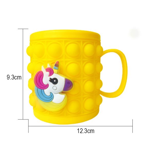 Safe And Efficient Baby Feeding Silicone Removable Cartoon Mug Pinch Children'S Love Toothbrush Mug