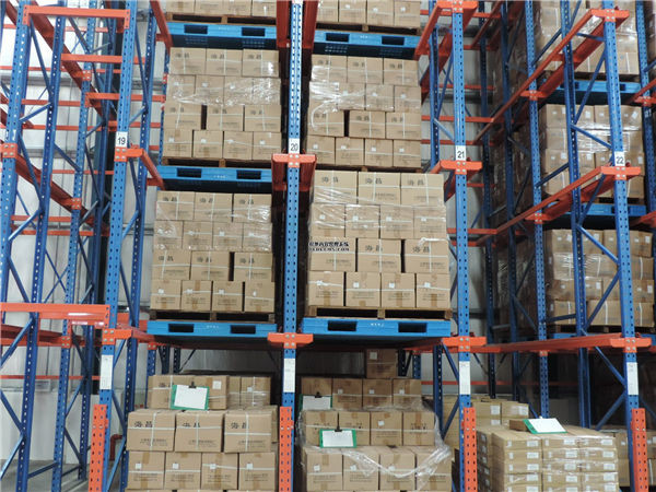 Шкаф паллета въезда высокой эффективности промышленный для Refrigerated складов