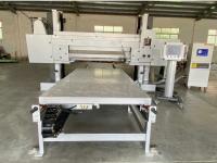 Machine de découpe horizontale automatique à haute précision CNC pour mousse PU CE de 2100 mm