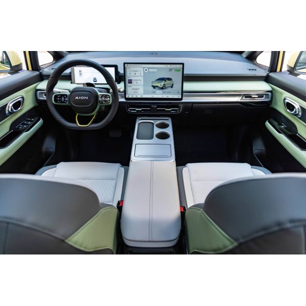 AION Y Plus High Speed ECO Friendly Electric Cars Long Mileage 510km / 610km