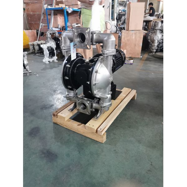 Голубая электрическая водяная помпа диафрагмы 15kw насосов диафрагмы взрывозащищенная