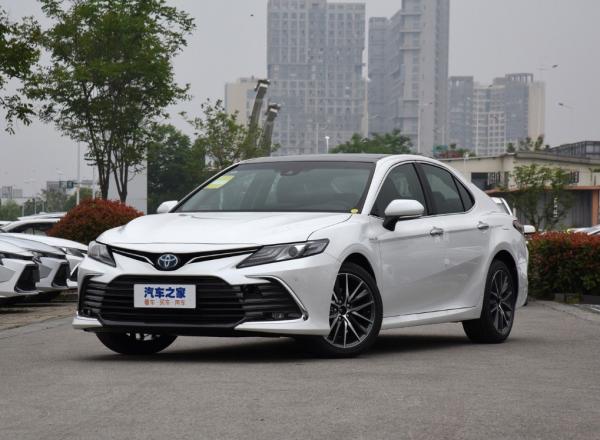 Distribuidores verificados de carros Toyota usados, sedãs, SUVs e outros com direção esquerda