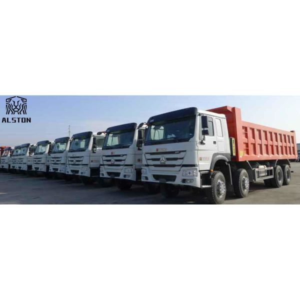 Red Euro 2 Used Howo Trucks , HW76 Cab Second Hand Dumper Truck