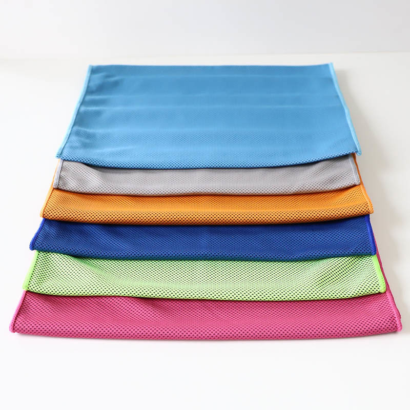 On Wrist Microfiber Gym Towel With Logo / 30x100cm Breathable Cooling Towels For Sports