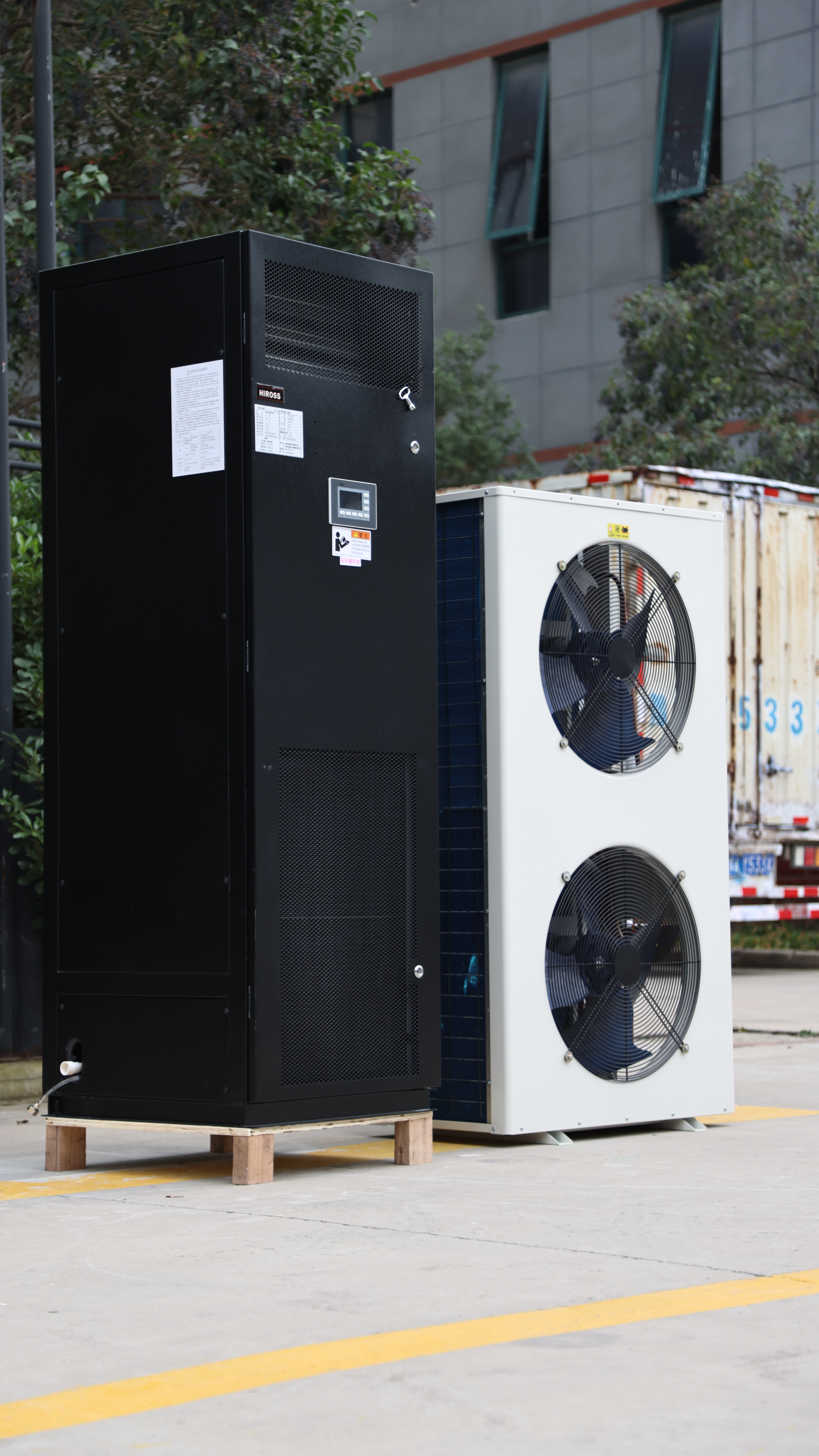 380V 60KW Smart Precision AC Unit DC Fan For Server Room Data Center