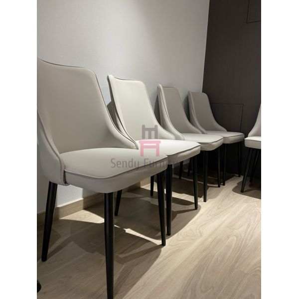 Metal Leg Upholstered Leather Dining Chair Metal Plywood 1.5mm Thickness