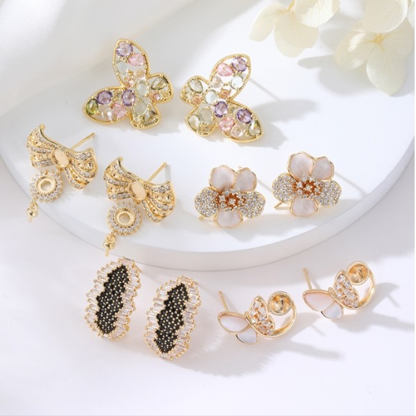 Brass 14k Gold Plated Zircon Studs Butterfly Enamel Flower Earring for Women's Fashion Earrings Accessories
