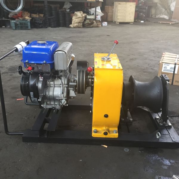 Line Construction Honda Gas Powered Winch 9HP Easy To Operate