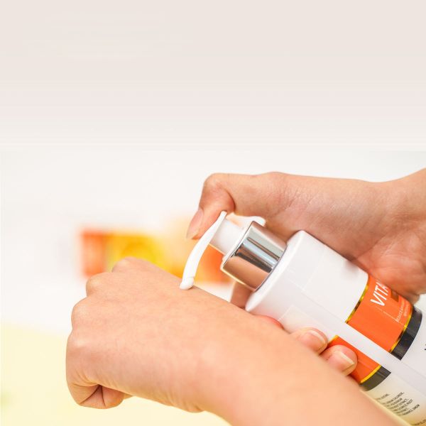 OEM Уход за кожей Лосьон для лица Витамин С Увлажняющий антивозрастный сыворотка Крем