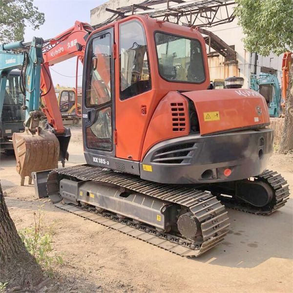 Buen estado 2020 Kubota KX185-3 Excavadora pequeña de 8 toneladas cilindro hidráulico original