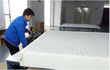 Hot EVA Glue Use For Make Mattresses