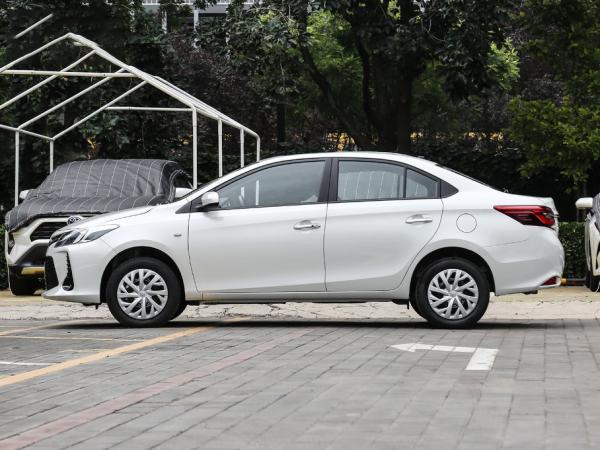 2022 FAW Toyota Vios 1.5L Auto Passenger Vehicles 82kw 8 Speed CVT