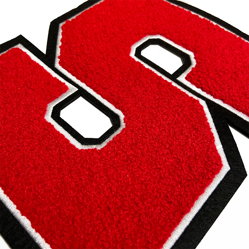 OEM Custom Design Woven Patch 3D Embroidery Patch Bulk Fast Delivery for Garment Accessories