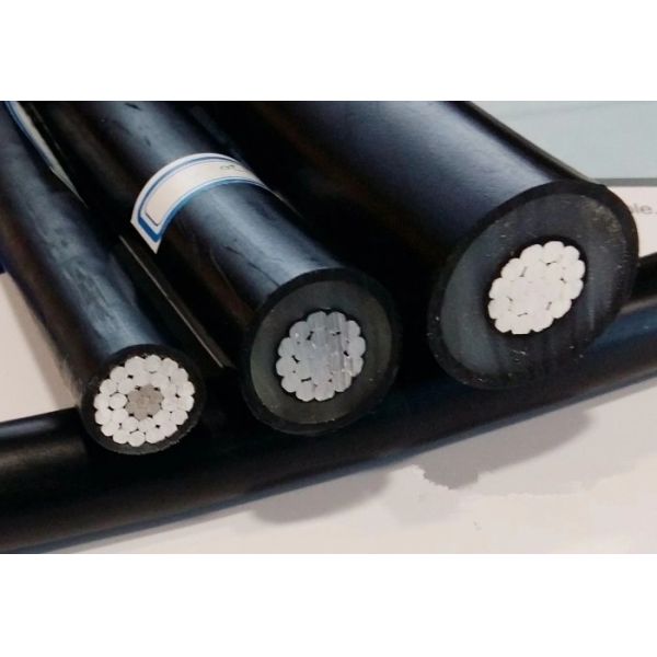 15 кВ покрытый воздушный 3-слойный кабель распределитель кабель деревянный провод