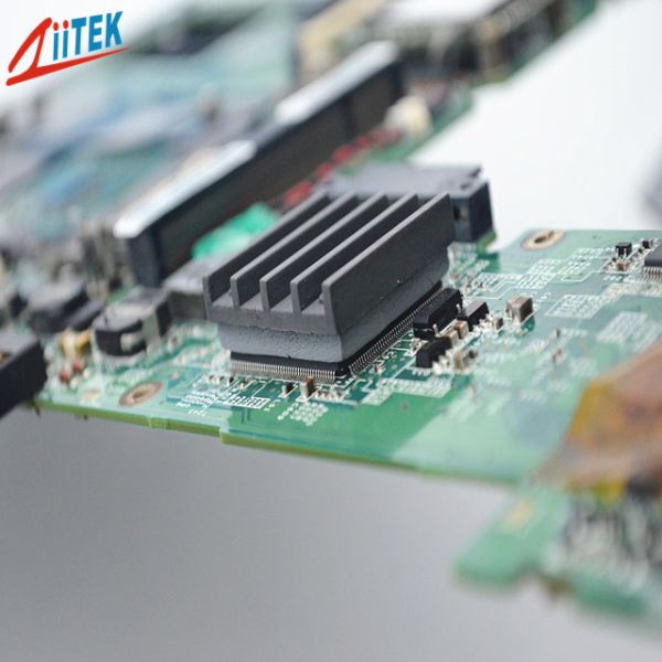 Factory Price Hot Selling Thermal Conductive Silicon Pad1.5W 0.5~5.0mm Thick Thermal Gap Filler Pad For Car Battery