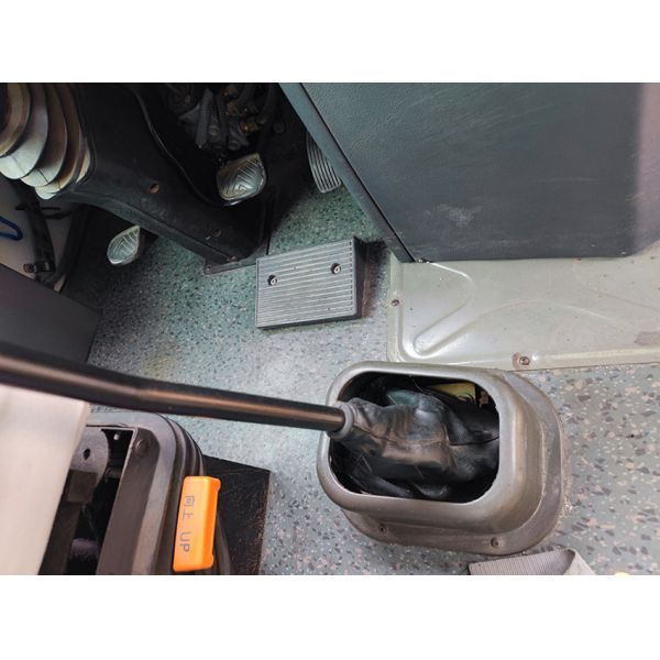 Diesel Euro 4 Autobus escolar aposentado Dongfeng 56 lugares Autobus escolar amarelo