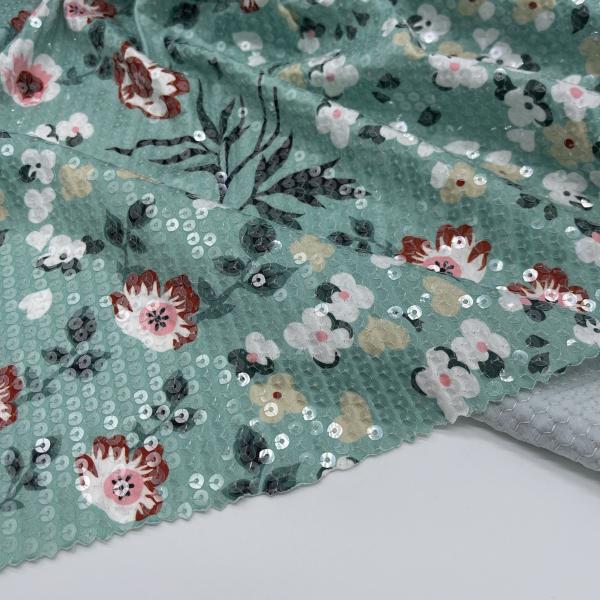Home Textile Sequins Embroidery Fabric Garment M13-009