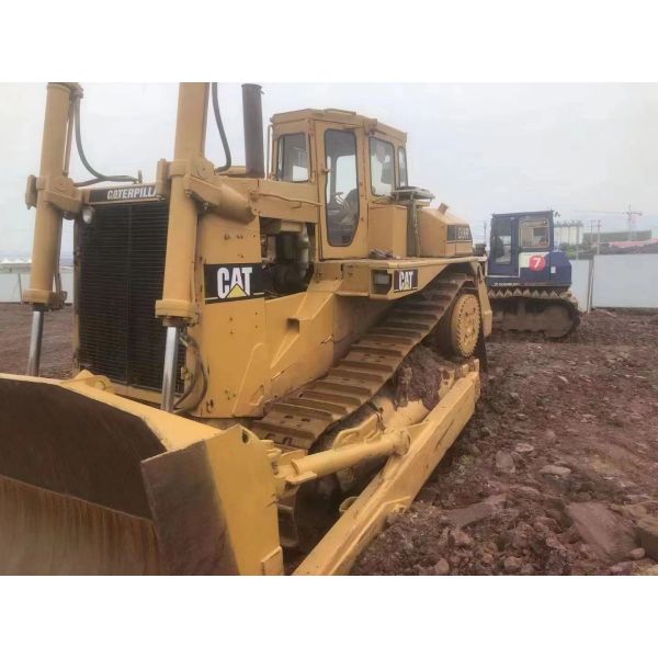 18900 KG Used Bulldozer D9R Equipped with Nabtesco Hydraulic Pump