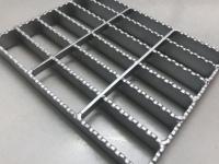 Q235 Anti Slip Serrated Press Locked Bar Grating Metal Building Material