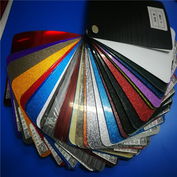 Film plastique en feuille de PVC transparent personnalisé pour l'emballage