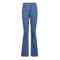 Le micro large maigre européen de jambe adapté aux besoins du client par usine a évasé des jeans de femme