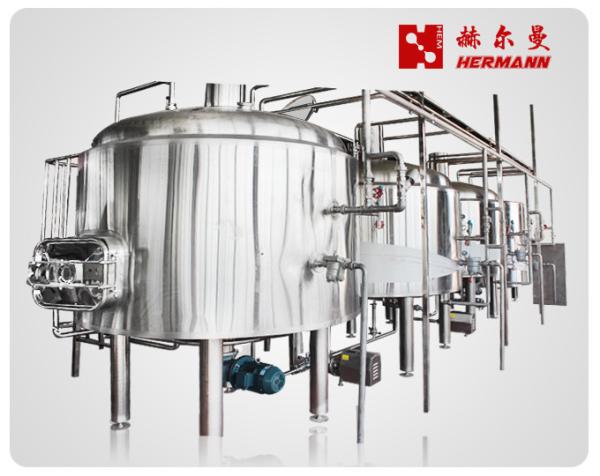 7000L Large Scale Brewery Equipment With  Stainless Steel Integrated Work Platform