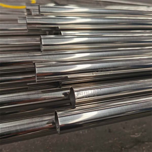 SS201 J4 Ss Tube Steel Seamless Pipe 1.1mm Astm A312 3 Inch Stainless Steel Pipe