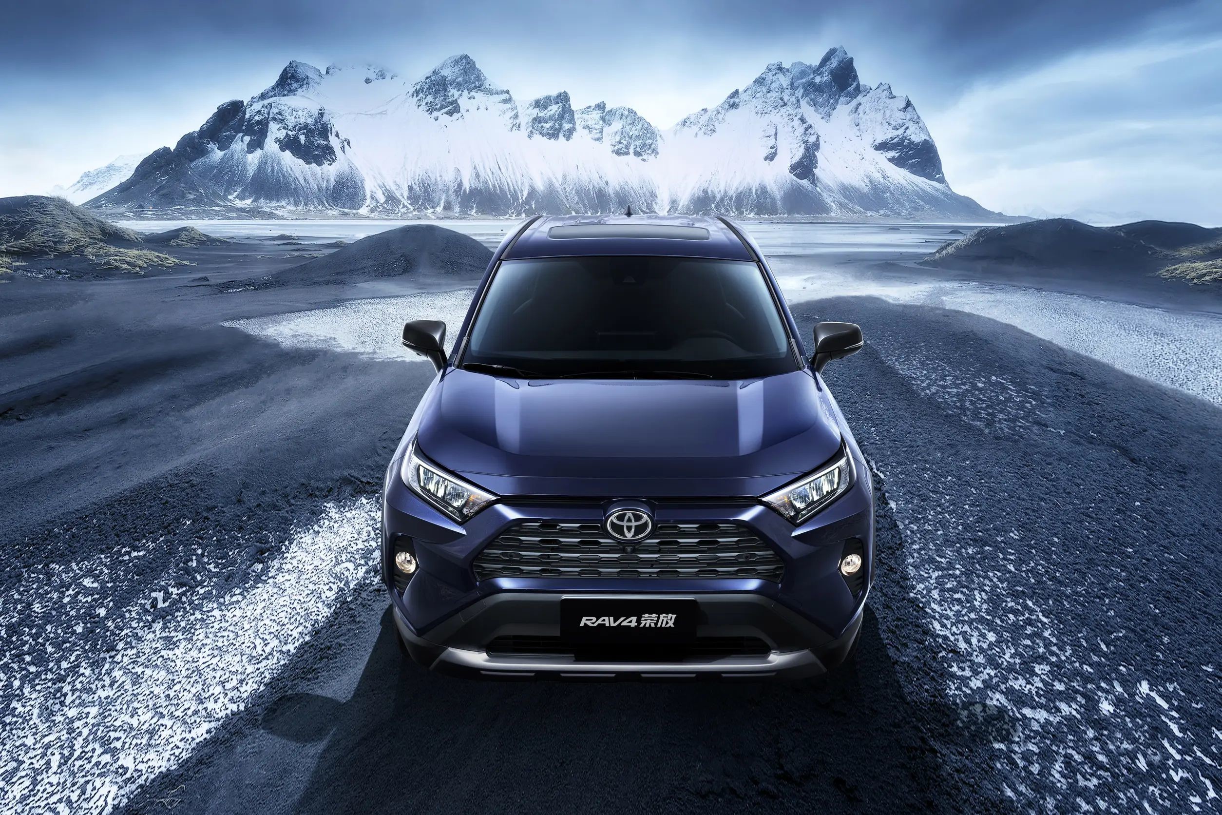 Компактный RAV4 Toyota Petrol SUV 2.0L 2.5L Двигатель FWD AWD 5 мест