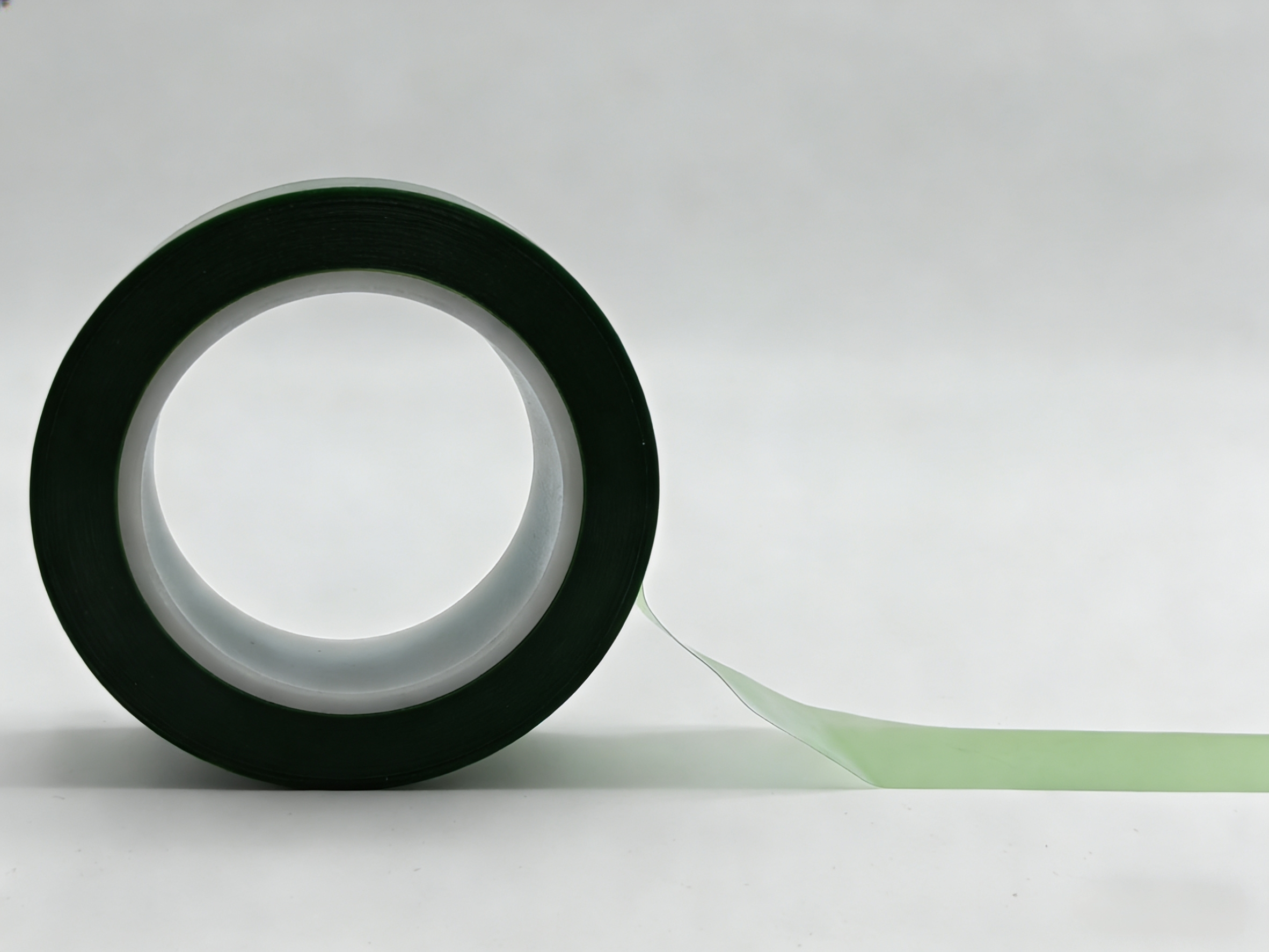 Grass Green PET Tape With Residue Free Removal And 180C Heat Resistance