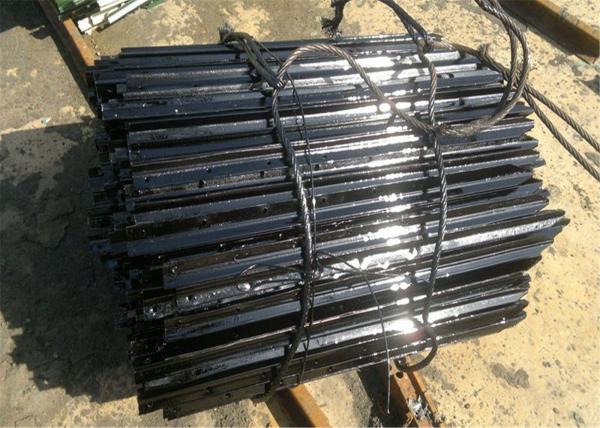 Australian/NZ Style Cheap Y posts/galvanized and Black bitumen coated Star pickets posts/ China wholesale best sales sta