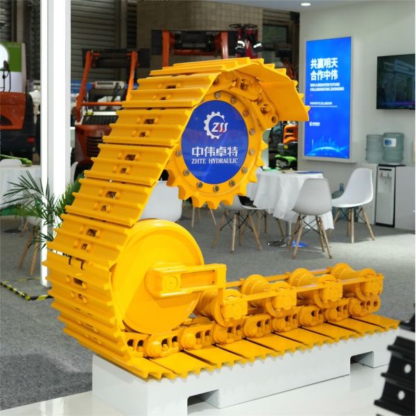Track Link Assembly HD700 DH770 DH80 Undercarriage Excavator Parts Compatible with Construction Machinery Equipment