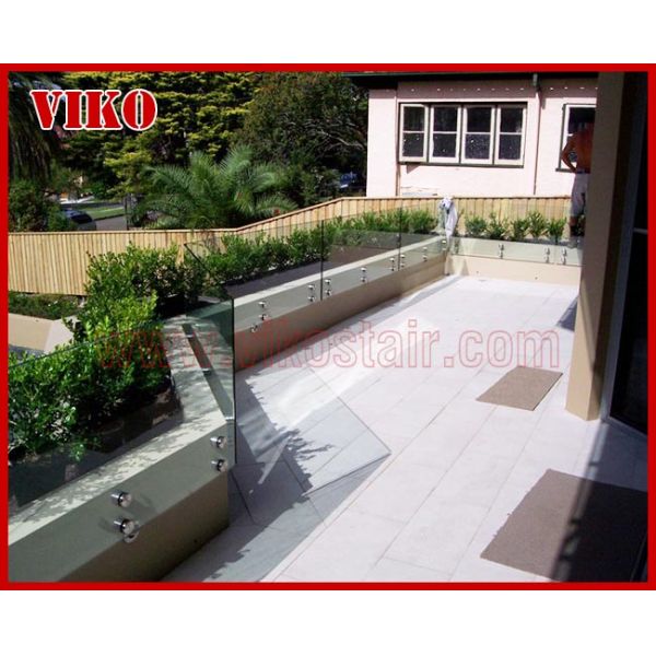 Glass Spigot For Glass Railing VH116SB Tempered glass 304 stainless steel Cap Handrail Glass Spigot UChannel RailingClea