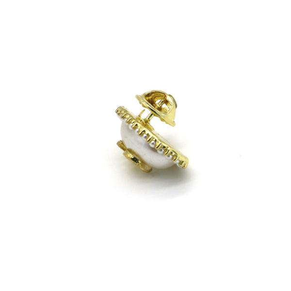 Alloy Plated Gold Oval Cufflinks , White Pearl Cufflinks For Shirt ODM