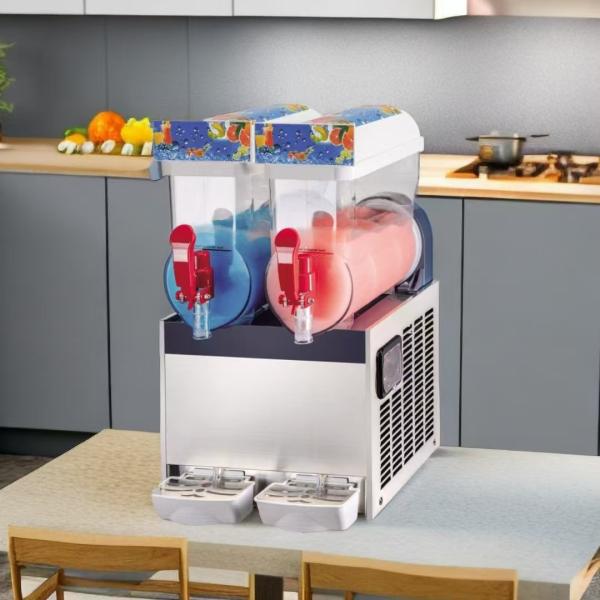Machine à glaçons en acier inoxydable pour les boissons glacées adaptée à la fabrication de jus de glace et de thé