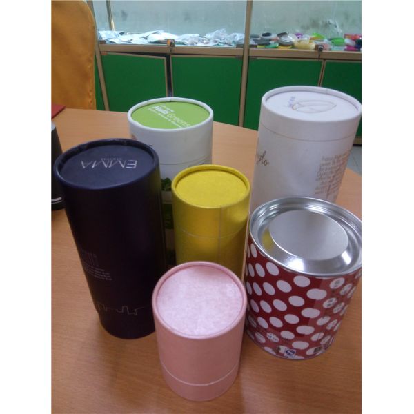 Фольга подгонянная роскошью покрывая коробку пробки бумаги Kraft упаковывая с печатанием CMYK Pantone