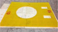 Table tournante personnalisée tapis antidérapant Taille 2100X1600 MM Matériau PU de couleur jaune avec ongles en acier