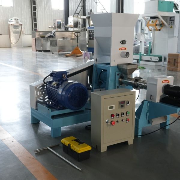 Alimentation Dry Type Fish Feed Pellet Extruder 150kg/ H 120kg/ H