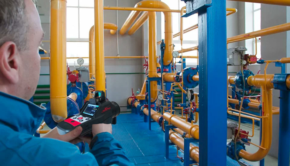 Чувствительность монитора IP54 ПРИЛОЖЕНИЯ детектора метана лазера природного газа Handheld водоустойчивая высокая