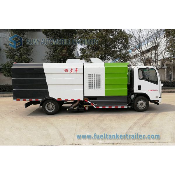 JAPAN ISUZU Vacuum Suction Dust Truck 700P 190hp Road Cleaning Vehicle 7000L Dry And Wet Street Sweeper Truck