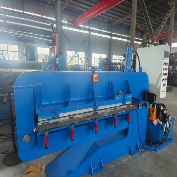 Durable Conveyor Belt Joint Vulcanizing Machine With Compact Structure