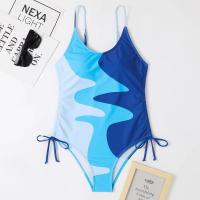 on rapièce, des vêtements de bain normaux sexy de dames de couleur d'arc-en-ciel, tissu en nylon