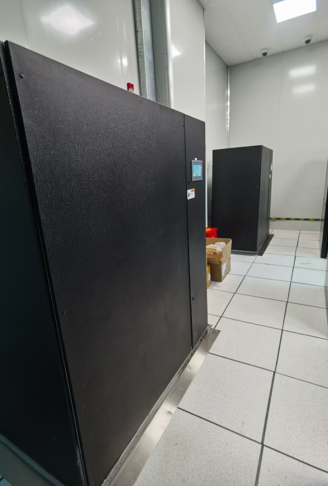 24000CFM Server Room Cooling Solutions AC Data Room Air Conditioning 100kW