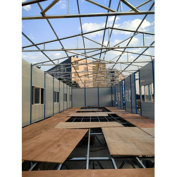 Rectangle Guest House with Wooden Floor Prefab Sandwich Panel House