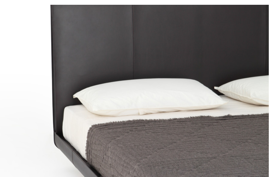 Modern Design Hotel Furniture Set Leather Cover Stainless Steel Legs SGS