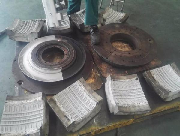 Máquina da limpeza do laser da fibra para a limpeza da oxidação do chefe da roda de carro com qualidade de alta velocidade e boa
