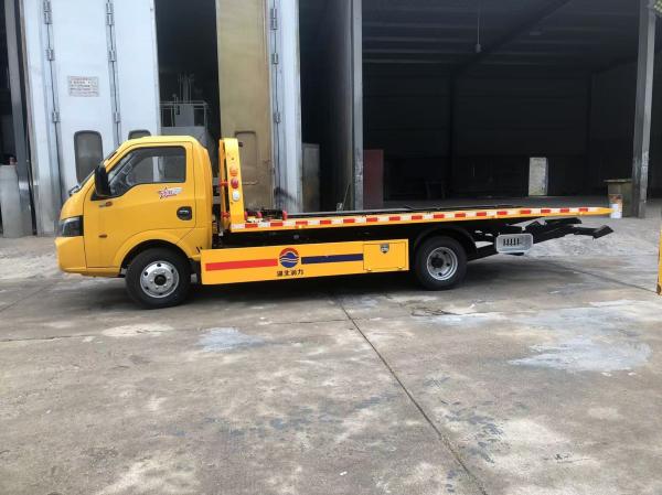 Factory Price DFAC DongFeng 3 Ton Mini Light Duty Tow Truck Wrecker Flat Bed Towing Truck Rollback Tow Truck