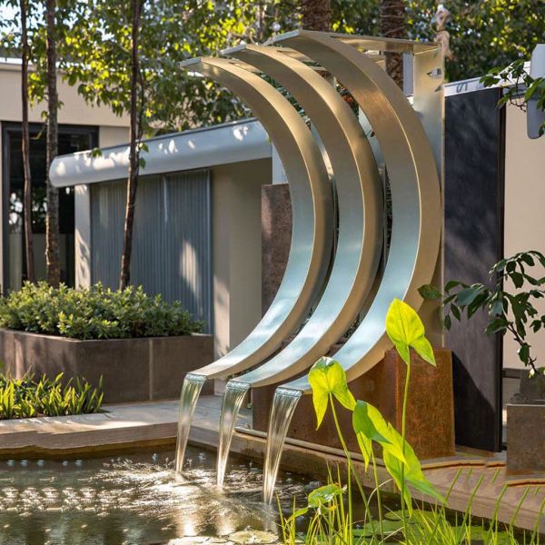 Custom Design Modern Garden Fountain Stainless Steel Outdoor Water Feature