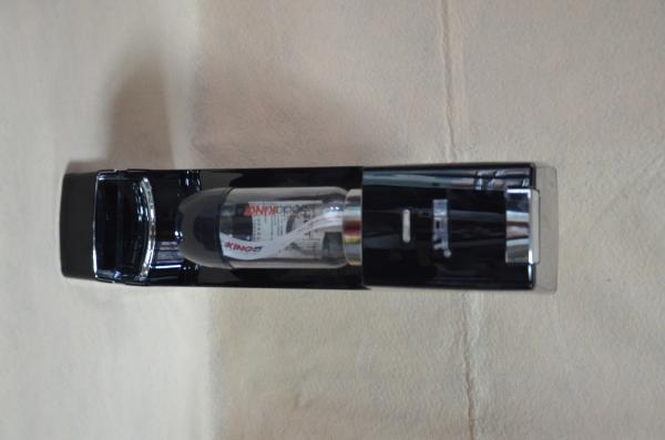 Electrolytic Home Soda Water Maker / Club Soda Maker With A CO2 Cylinder