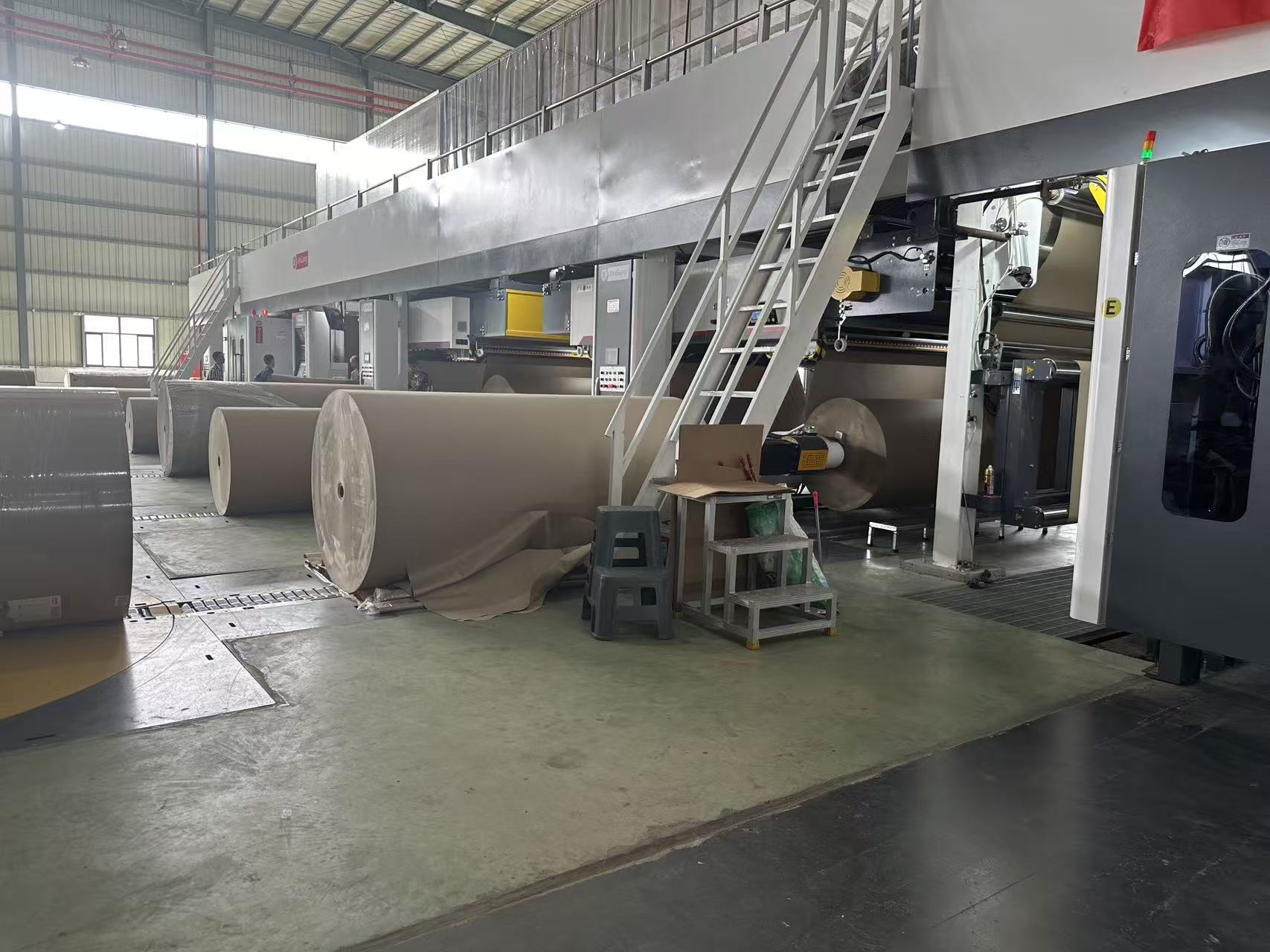 Automatic Corrugated Paper Roll Splicer 300m/Min PLC With Touchscreen Interface